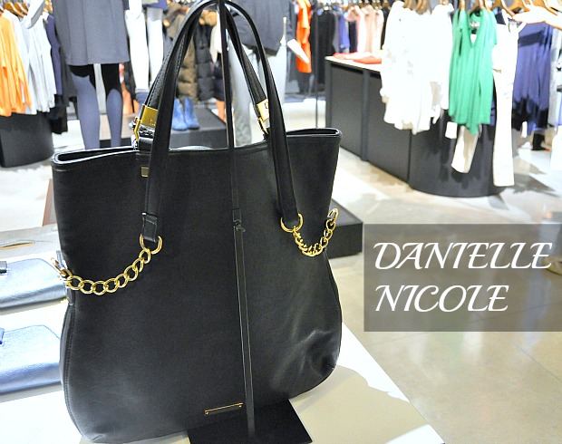 DANIELLE NICOLE backstyle111
